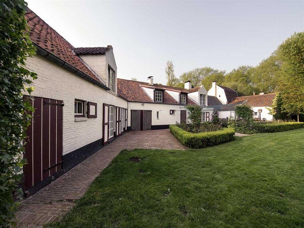 B&B Pronkenburg Брюж Екстериор снимка